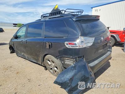 Drugie zdjęcie samochodu z przodu: 2017 TOYOTA SIENNA SE VIN:5TDXZ3DC8HS821303 - miniatura