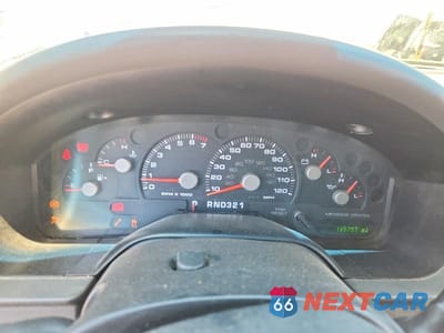 Zdjęcie 9 z 13 samochodu: 2005 FORD EXPLORER XLS VIN:1FMZU62E95UB48456 - miniatura