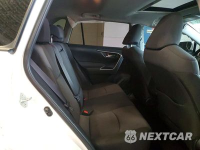 Zdjęcie 11 z 13 samochodu: 2019 TOYOTA RAV4 XLE VIN:JTMP1RFV3KD046341 - miniatura