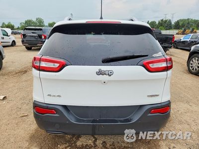 Zdjęcie 6 z 13 samochodu: 2017 JEEP CHEROKEE LATITUDE VIN:1C4PJMCS1HW529708 - miniatura
