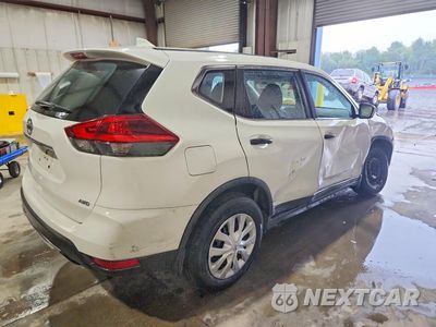 Trzecie zdjęcie samochodu z tyłu: 2020 NISSAN ROGUE S VIN:JN8AT2MV2LW135516 - miniatura
