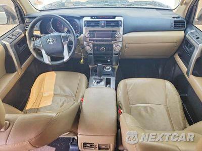 Zdjęcie 8 z 12 samochodu: 2013 TOYOTA 4RUNNER SR5 VIN:JTEBU5JR1D5119395 - miniatura