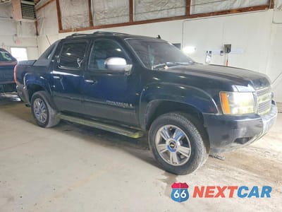 Czwarte zdjęcie samochodu z boku: 2007 CHEVROLET AVALANCHE K1500 VIN:3GNFK12337G263954 - miniatura