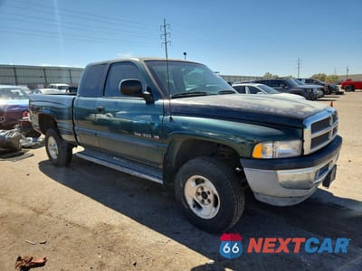 Czwarte zdjęcie samochodu z boku: 2000 DODGE RAM 1500 VIN:3B7HF13Z2YM215325 - miniatura