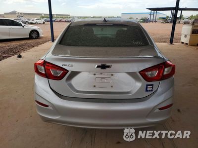 Zdjęcie 6 z 12 samochodu: 2017 CHEVROLET CRUZE LS VIN:1G1BC5SM2H7272509 - miniatura