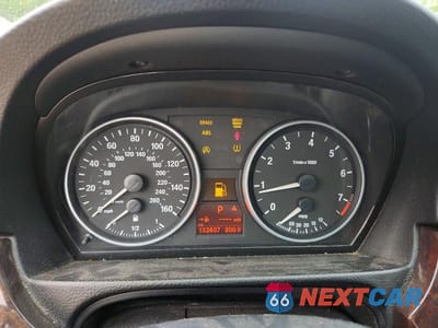 Zdjęcie 9 z 12 samochodu: 2007 BMW 328 XI VIN:WBAVC93587K034269 - miniatura