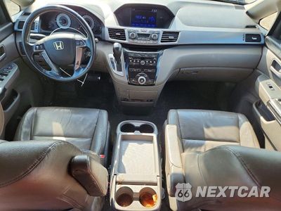 Zdjęcie 8 z 13 samochodu: 2011 HONDA ODYSSEY EXL VIN:5FNRL5H64BB046973 - miniatura