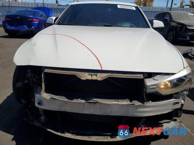 Piąte zdjęcie samochodu w środku: 2014 BMW 328 I SULEV VIN:WBA3C1C58EK113964 - miniatura