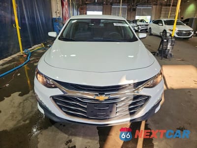 Piąte zdjęcie samochodu w środku: 2023 CHEVROLET MALIBU LT VIN:1G1ZD5ST2PF204878 - miniatura