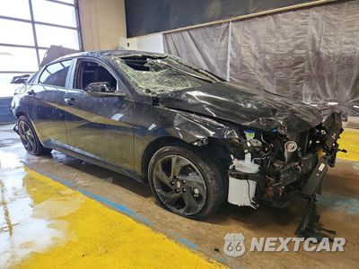 Czwarte zdjęcie samochodu z boku: 2026 HYUNDAI ELANTRA SEL SPORT VIN:KMHLM4DGXTU119702 - miniatura