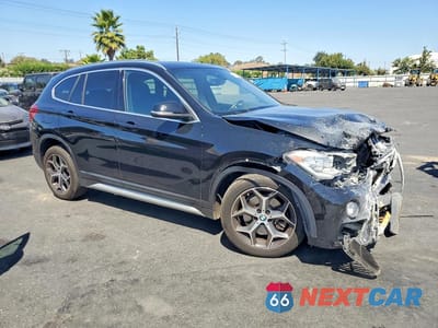Czwarte zdjęcie samochodu z boku: 2019 BMW X1 XDRIVE28I VIN:WBXHT3C54K5L91567 - miniatura