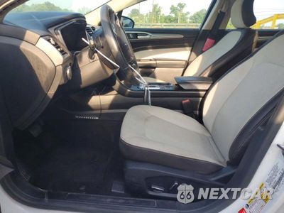 Zdjęcie 7 z 12 samochodu: 2019 FORD FUSION SE VIN:3FA6P0HD8KR245845 - miniatura