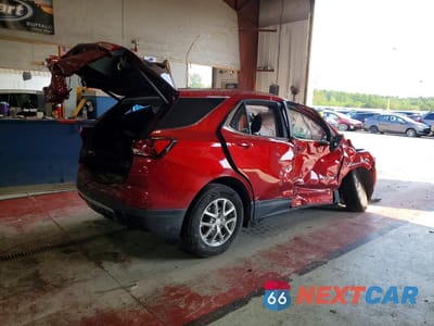 Trzecie zdjęcie samochodu z tyłu: 2024 CHEVROLET EQUINOX LT VIN:3GNAXUEGXRS155553 - miniatura