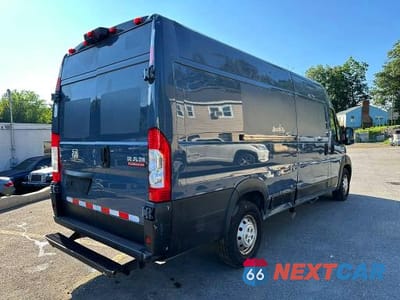 Trzecie zdjęcie samochodu z tyłu: 2019 RAM PROMASTER 3500 3500 HIGH VIN:3C6URVJG9KE558902 - miniatura