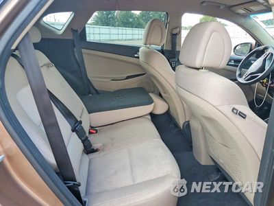 Zdjęcie 11 z 13 samochodu: 2016 HYUNDAI TUCSON ECO VIN:KM8J33A28GU061754 - miniatura