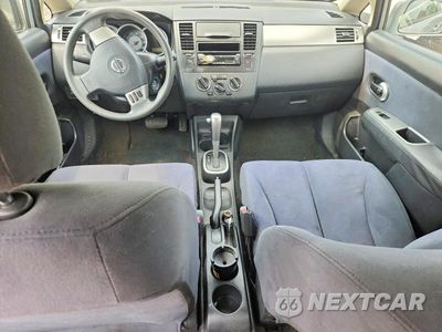 Zdjęcie 8 z 12 samochodu: 2009 NISSAN VERSA 1.8 S VIN:3N1BC13E59L461436 - miniatura