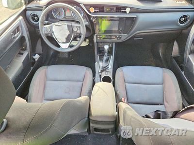 Zdjęcie 8 z 12 samochodu: 2018 TOYOTA COROLLA L VIN:5YFBURHE6JP773290 - miniatura