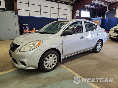 2013 NISSAN VERSA 1.6 S 3N1CN7AP1DL842991 - główne zdjęcie licytacji z USA - miniatura