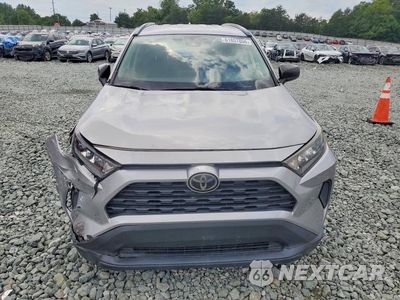 Piąte zdjęcie samochodu w środku: 2019 TOYOTA RAV4 LE VIN:2T3H1RFV0KW015605 - miniatura