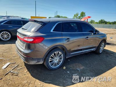 Trzecie zdjęcie samochodu z tyłu: 2017 LINCOLN MKX RESERVE VIN:2LMPJ8LR8HBL30872 - miniatura