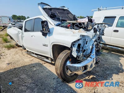 Czwarte zdjęcie samochodu z boku: 2024 CHEVROLET SILVERADO K3500 LT VIN:1GC4YTEY1RF320822 - miniatura