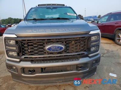 Piąte zdjęcie samochodu w środku: 2024 FORD F250 SUPER DUTY VIN:1FT8W2BM1REE26681 - miniatura
