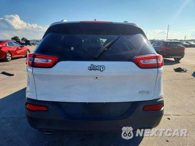 Zdjęcie 6 z 12 samochodu: 2015 JEEP CHEROKEE LATITUDE VIN:1C4PJLCB6FW712464 - miniatura
