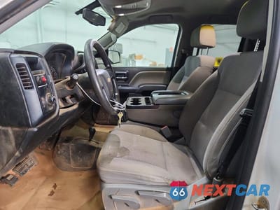 Zdjęcie 7 z 12 samochodu: 2018 CHEVROLET SILVERADO K1500 VIN:1GCVKNEH4JZ326800 - miniatura