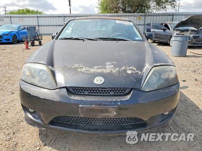 Piąte zdjęcie samochodu w środku: 2006 HYUNDAI TIBURON GS VIN:KMHHM65D46U210961 - miniatura