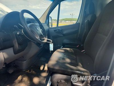 Zdjęcie 7 z 13 samochodu: 2014 FREIGHTLINER SPRINTER 3500 DELIVERY VAN VIN:WDYPF3CC8E5873997 - miniatura