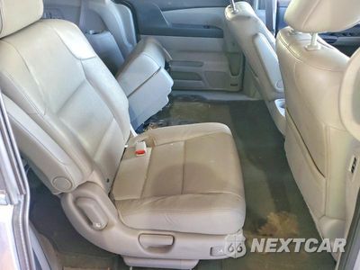Zdjęcie 11 z 13 samochodu: 2016 HONDA ODYSSEY EXL VIN:5FNRL5H6XGB106021 - miniatura