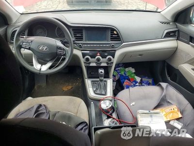 Zdjęcie 8 z 12 samochodu: 2019 HYUNDAI ELANTRA SEL VIN:KMHD84LF0KU767839 - miniatura
