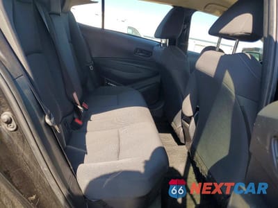 Zdjęcie 10 z 12 samochodu: 2022 TOYOTA COROLLA LE VIN:JTDEAMDE9NJ037551 - miniatura