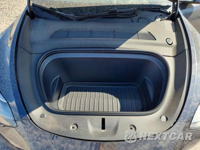 Zdjęcie 11 z 13 samochodu: 2025 TESLA MODEL Y VIN:7SAYGAEE3SF269478 - miniatura