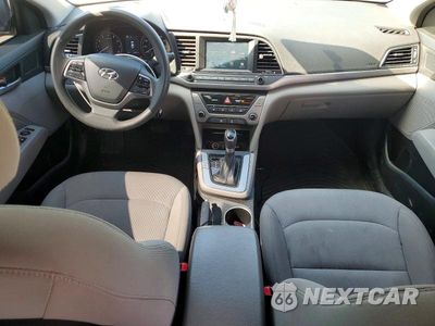 Zdjęcie 8 z 12 samochodu: 2018 HYUNDAI ELANTRA SEL VIN:5NPD84LF7JH359741 - miniatura