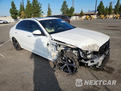 Czwarte zdjęcie samochodu z boku: 2025 MERCEDES-BENZ C 300 VIN:W1KAF4GB7SR282191 - miniatura