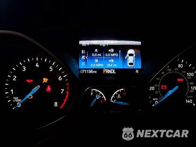 Zdjęcie 9 z 13 samochodu: 2016 FORD FOCUS SE VIN:1FADP3K2XGL405438 - miniatura