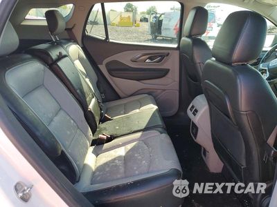Zdjęcie 11 z 13 samochodu: 2020 GMC TERRAIN SLT VIN:3GKALPEV2LL190369 - miniatura