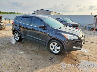 Czwarte zdjęcie samochodu z boku: 2014 FORD ESCAPE SE VIN:1FMCU9GX8EUC97068 - miniatura