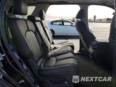 Zdjęcie 11 z 14 samochodu: 2024 HONDA PILOT TOURING VIN:5FNYG1H72RB000098 - miniatura