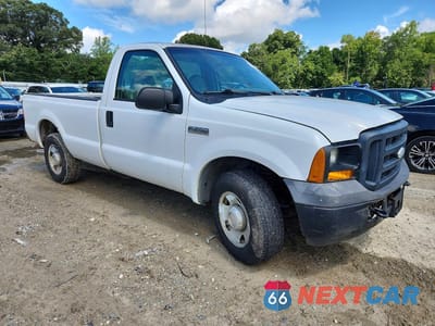 Czwarte zdjęcie samochodu z boku: 2006 FORD F250 SUPER DUTY VIN:1FTNF20506ED13458 - miniatura