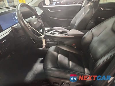 Zdjęcie 7 z 12 samochodu: 2024 KIA EV6 WIND VIN:KNDC34LA9R5199159 - miniatura