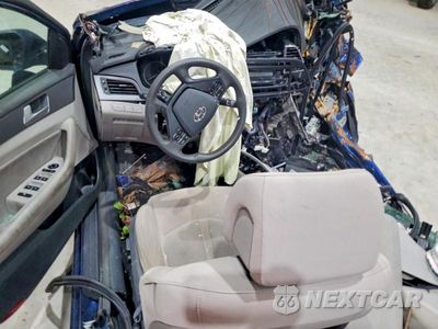 Zdjęcie 8 z 12 samochodu: 2015 HYUNDAI SONATA ECO VIN:5NPE24AA5FH112612 - miniatura
