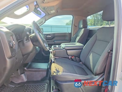 Zdjęcie 7 z 12 samochodu: 2022 CHEVROLET SILVERADO LTD C1500 VIN:3GCNWAED5NG198485 - miniatura