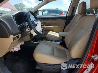 Zdjęcie 7 z 13 samochodu: 2018 MITSUBISHI OUTLANDER GT VIN:JA4JZ4AX4JZ014178 - miniatura