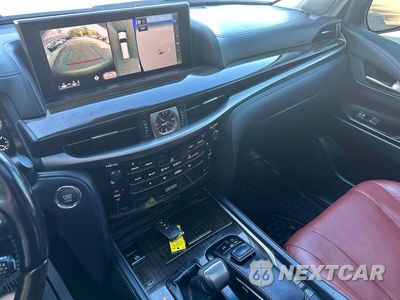 Zdjęcie 12 z 13 samochodu: 2018 LEXUS LX 570 VIN:JTJHY7AX8J4264042 - miniatura