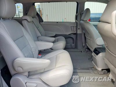 Zdjęcie 11 z 13 samochodu: 2015 TOYOTA SIENNA XLE 8-PASSENGER VIN:5TDYK3DC5FS655635 - miniatura
