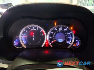 Zdjęcie 9 z 12 samochodu: 2013 ACURA TSX VIN:JH4CU2F47DC008901 - miniatura