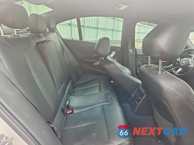 Zdjęcie 10 z 12 samochodu: 2014 BMW 335 XI VIN:WBA3B9G53ENR92638 - miniatura