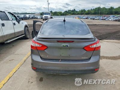 Zdjęcie 6 z 12 samochodu: 2013 FORD FOCUS SE VIN:1FADP3F27DL283532 - miniatura